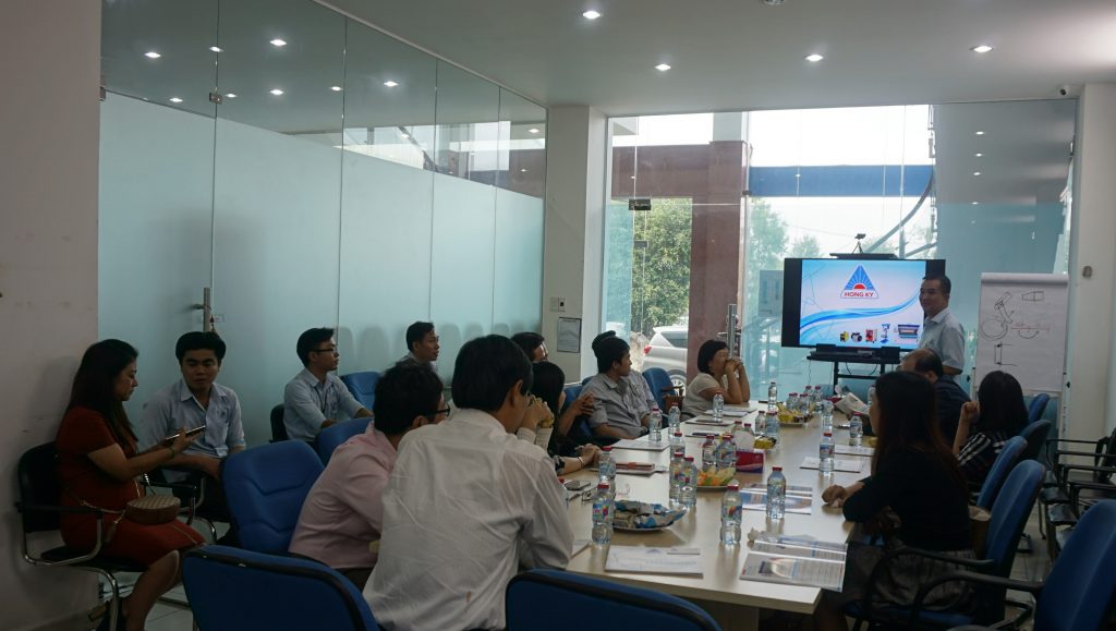 Giao lưu hội viên - Tham quan Công ty Savimex và Công ty Hồng Ký 3 dsc00478