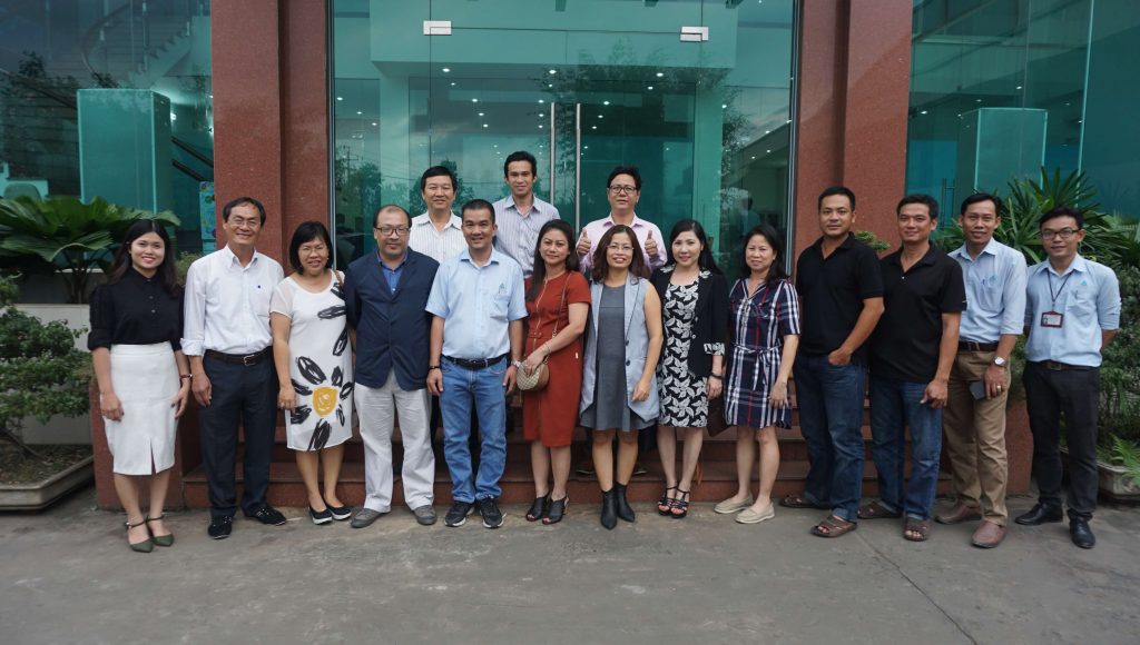 Giao lưu hội viên - Tham quan Công ty Savimex và Công ty Hồng Ký 4 dsc00488 Vfp1F