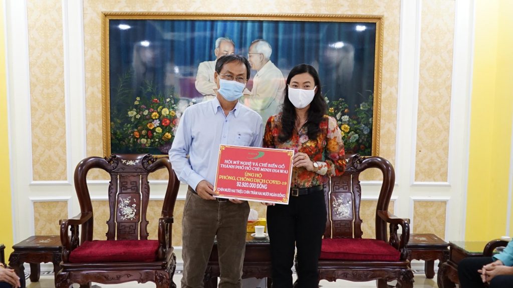 Quỹ đồng lòng - Cộng đồng ngành Gỗ & TCMN tiếp sức cùng chính phủ chống dịch Covid-19 1 z1802495819686 e460147f64ec29b47ec1cd7324907edb TsfC4